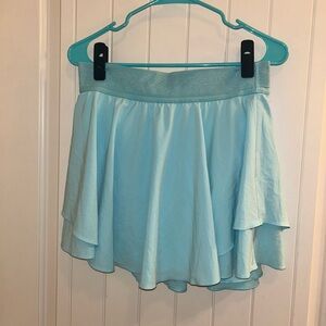 super cute blue lululemon tennis skirt!!